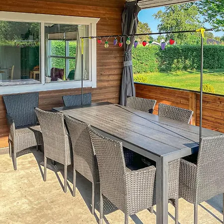Feriehus 2 Bedroom Gorgeous In