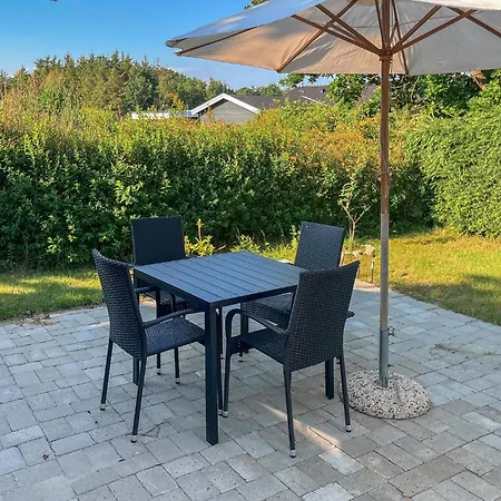 Feriehus 2 Bedroom Gorgeous In