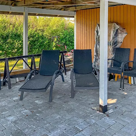 2 Bedroom Gorgeous In * Hadsund