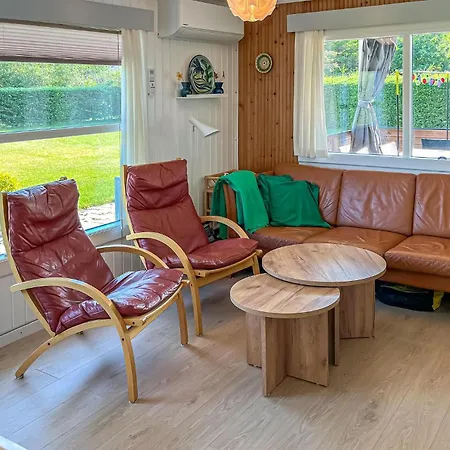 Feriehus 2 Bedroom Gorgeous In